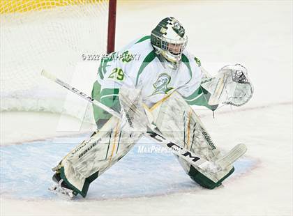 Thumbnail 3 in Darien vs. Notre Dame, WH (CIAC D1 Final) photogallery.