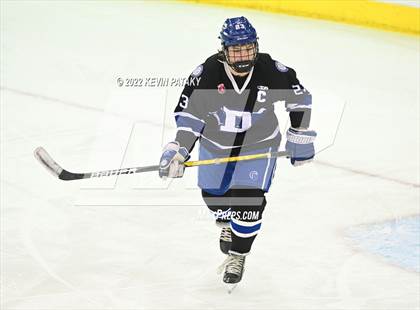 Thumbnail 1 in Darien vs. Notre Dame, WH (CIAC D1 Final) photogallery.