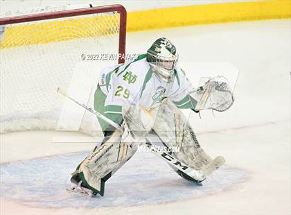 Thumbnail 2 in Darien vs. Notre Dame, WH (CIAC D1 Final) photogallery.