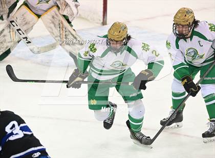 Thumbnail 1 in Darien vs. Notre Dame, WH (CIAC D1 Final) photogallery.