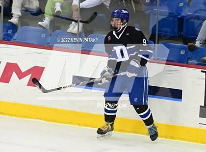 Thumbnail 3 in Darien vs. Notre Dame, WH (CIAC D1 Final) photogallery.