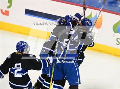 Thumbnail 3 in Darien vs. Notre Dame, WH (CIAC D1 Final) photogallery.