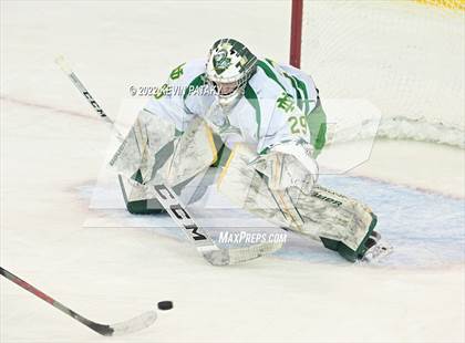Thumbnail 2 in Darien vs. Notre Dame, WH (CIAC D1 Final) photogallery.