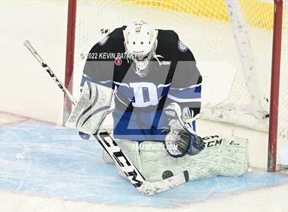 Thumbnail 2 in Darien vs. Notre Dame, WH (CIAC D1 Final) photogallery.