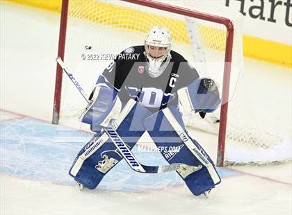 Thumbnail 2 in Darien vs. Notre Dame, WH (CIAC D1 Final) photogallery.