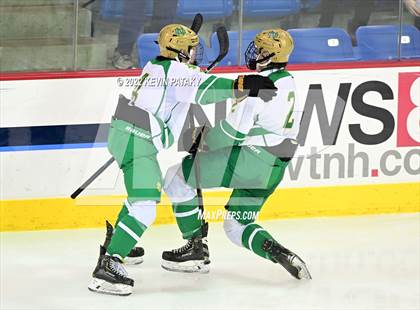 Thumbnail 3 in Darien vs. Notre Dame, WH (CIAC D1 Final) photogallery.