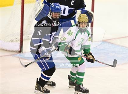 Thumbnail 3 in Darien vs. Notre Dame, WH (CIAC D1 Final) photogallery.