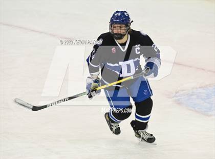 Thumbnail 2 in Darien vs. Notre Dame, WH (CIAC D1 Final) photogallery.