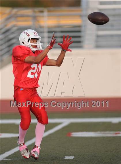 Thumbnail 1 in Cabrillo @ Santa Maria photogallery.