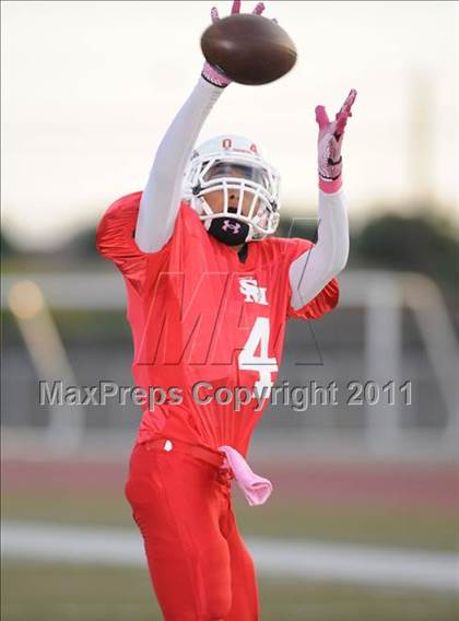 Thumbnail 3 in Cabrillo @ Santa Maria photogallery.