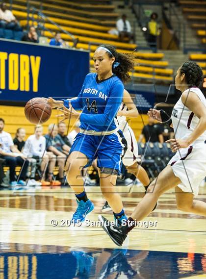 Thumbnail 3 in Eastside College Prep vs. La Jolla Country Day (CIF State D5 Final) photogallery.