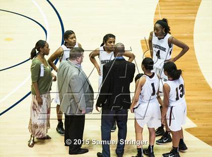 Thumbnail 2 in Eastside College Prep vs. La Jolla Country Day (CIF State D5 Final) photogallery.