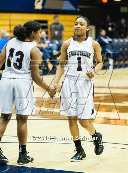 Thumbnail 2 in Eastside College Prep vs. La Jolla Country Day (CIF State D5 Final) photogallery.