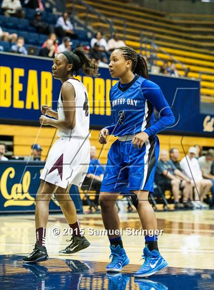 Thumbnail 1 in Eastside College Prep vs. La Jolla Country Day (CIF State D5 Final) photogallery.
