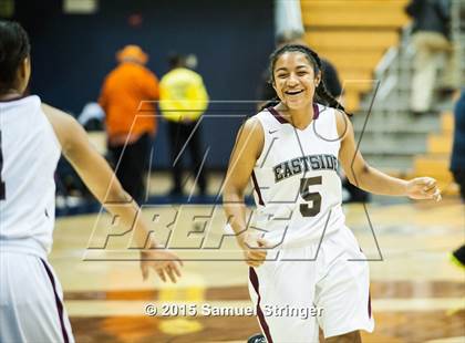 Thumbnail 3 in Eastside College Prep vs. La Jolla Country Day (CIF State D5 Final) photogallery.
