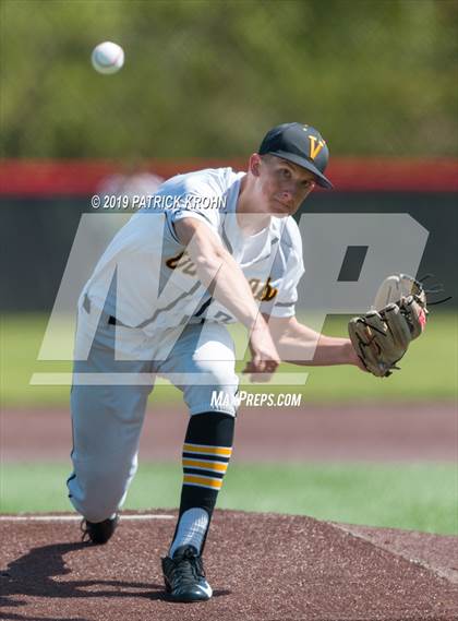 Thumbnail 2 in Inglemoor vs. Jackson photogallery.