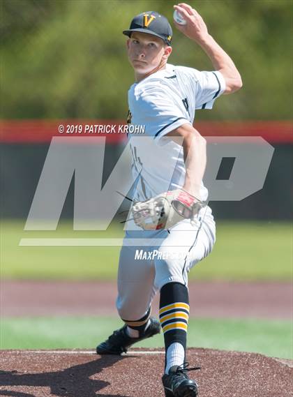 Thumbnail 3 in Inglemoor vs. Jackson photogallery.
