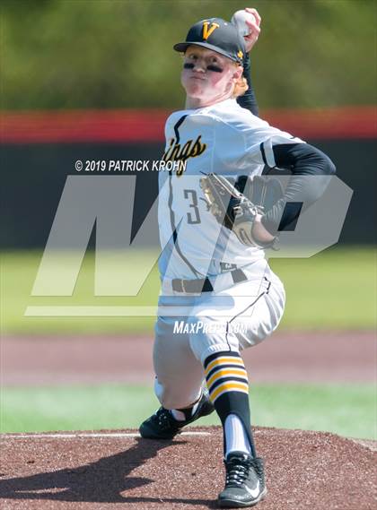 Thumbnail 2 in Inglemoor vs. Jackson photogallery.