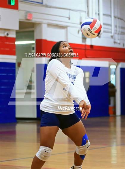 Thumbnail 3 in East Carteret @ West Carteret photogallery.