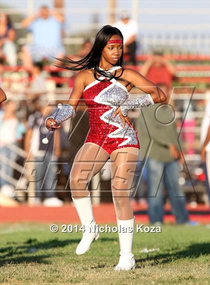 Thumbnail 1 in Compton vs. Centennial photogallery.