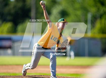 Thumbnail 1 in West Linn @ Oregon City photogallery.