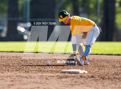 Thumbnail 1 in West Linn @ Oregon City photogallery.