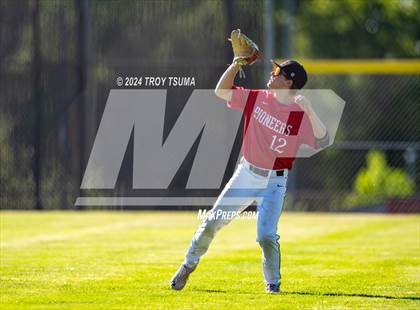Thumbnail 3 in West Linn @ Oregon City photogallery.