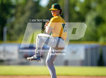 Thumbnail 1 in West Linn @ Oregon City photogallery.