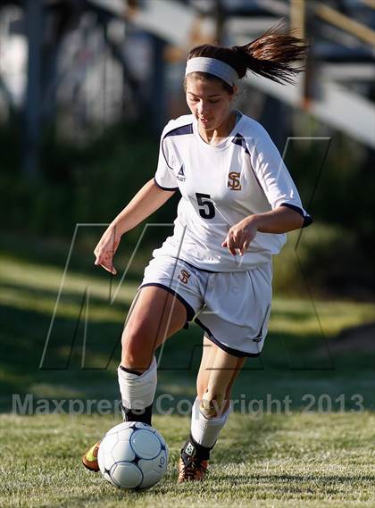 Thumbnail 2 in St. Pius X vs Saxony Lutheran (MSHSAA Class 1 District 1 Final) photogallery.