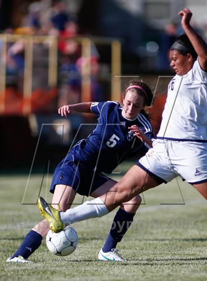 Thumbnail 3 in St. Pius X vs Saxony Lutheran (MSHSAA Class 1 District 1 Final) photogallery.