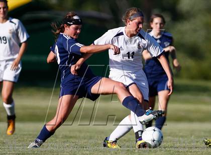 Thumbnail 3 in St. Pius X vs Saxony Lutheran (MSHSAA Class 1 District 1 Final) photogallery.
