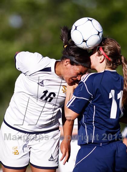 Thumbnail 1 in St. Pius X vs Saxony Lutheran (MSHSAA Class 1 District 1 Final) photogallery.