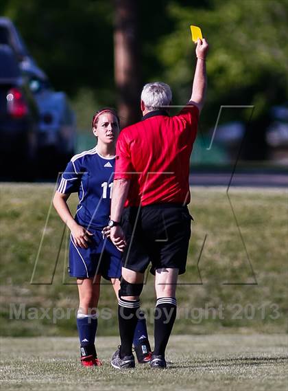 Thumbnail 1 in St. Pius X vs Saxony Lutheran (MSHSAA Class 1 District 1 Final) photogallery.