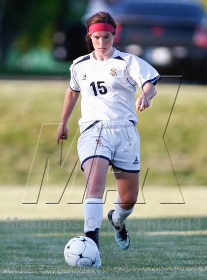 Thumbnail 1 in St. Pius X vs Saxony Lutheran (MSHSAA Class 1 District 1 Final) photogallery.