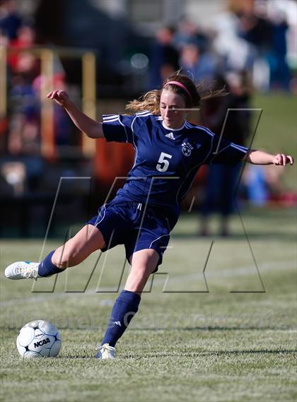 Thumbnail 2 in St. Pius X vs Saxony Lutheran (MSHSAA Class 1 District 1 Final) photogallery.