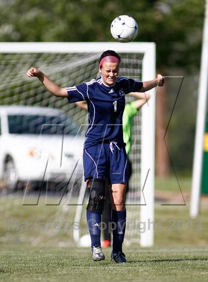 Thumbnail 1 in St. Pius X vs Saxony Lutheran (MSHSAA Class 1 District 1 Final) photogallery.