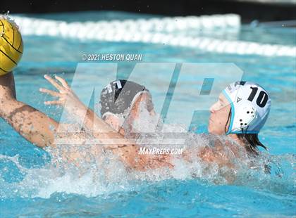 Thumbnail 3 in Santiago vs. Servite (Diamond Bar Classic) photogallery.