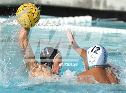 Thumbnail 3 in Santiago vs. Servite (Diamond Bar Classic) photogallery.