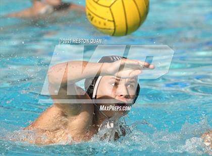 Thumbnail 3 in Santiago vs. Servite (Diamond Bar Classic) photogallery.