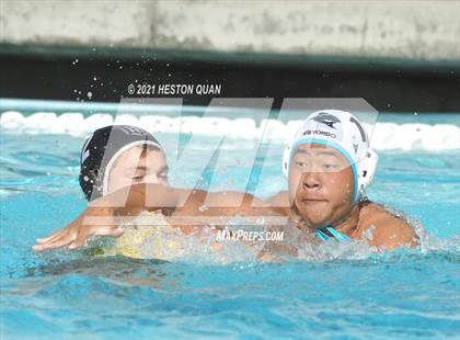 Thumbnail 3 in Santiago vs. Servite (Diamond Bar Classic) photogallery.