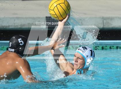 Thumbnail 3 in Santiago vs. Servite (Diamond Bar Classic) photogallery.