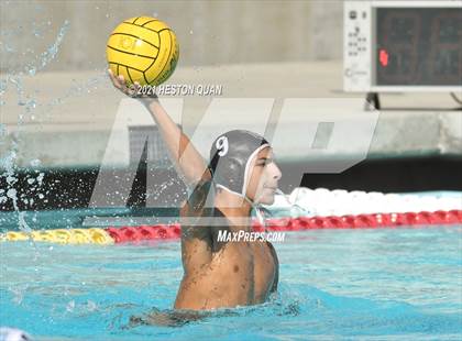 Thumbnail 2 in Santiago vs. Servite (Diamond Bar Classic) photogallery.