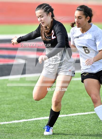 Thumbnail 2 in Argyle vs Denison (Highway 5 Showcase) photogallery.