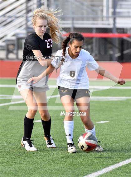 Thumbnail 2 in Argyle vs Denison (Highway 5 Showcase) photogallery.