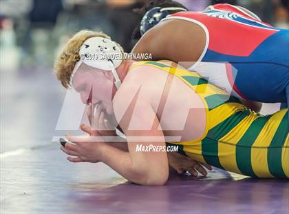 Thumbnail 2 in Manhattan vs. Gretna (Flatwater Fracas Wrestling Tournament) photogallery.