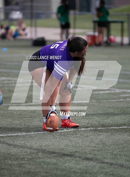 Thumbnail 3 in Douglas County vs ThunderRidge photogallery.