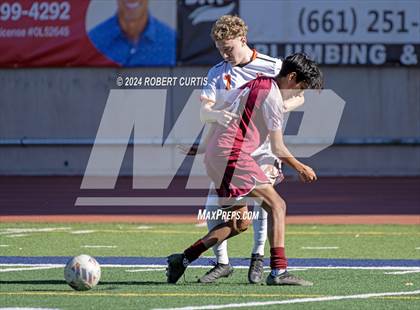 Thumbnail 1 in Independence vs. The Palmdale Aerospace Academy photogallery.