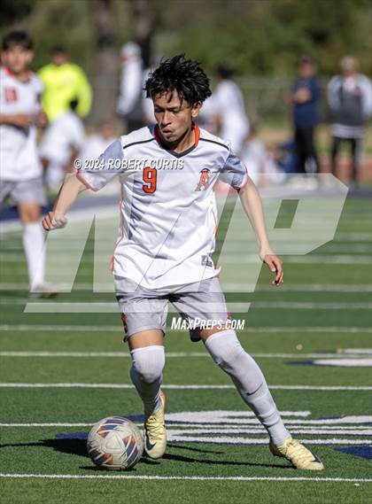 Thumbnail 2 in Independence vs. The Palmdale Aerospace Academy photogallery.