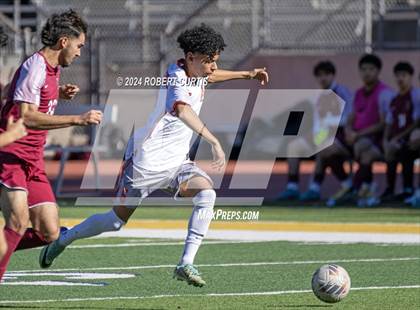 Thumbnail 2 in Independence vs. The Palmdale Aerospace Academy photogallery.