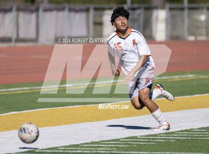 Thumbnail 1 in Independence vs. The Palmdale Aerospace Academy photogallery.